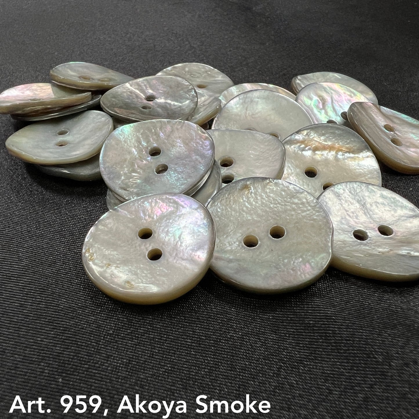 Art. 959, Akoya (Smoke)