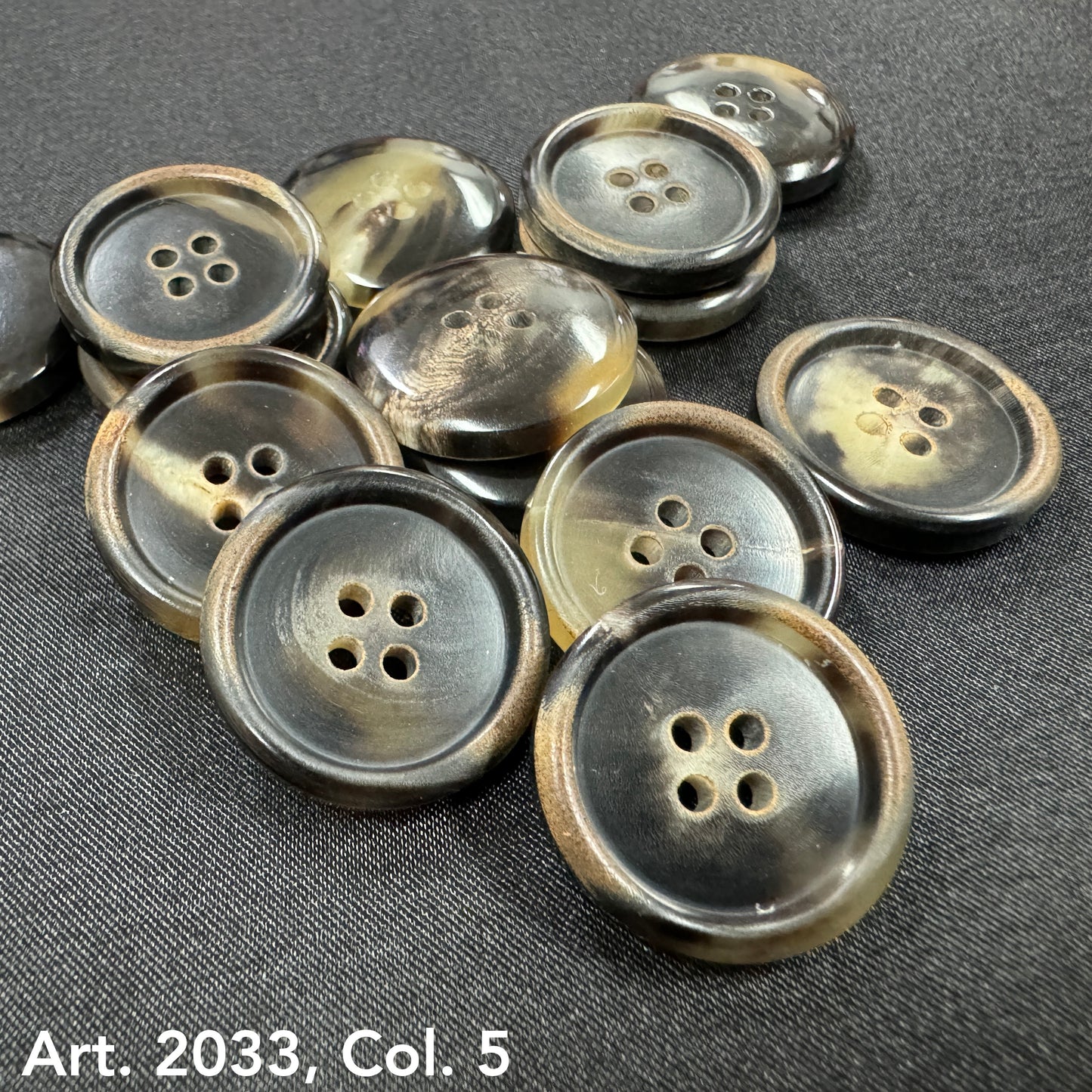 Art. 2033, Horn - Buttonology Inc.