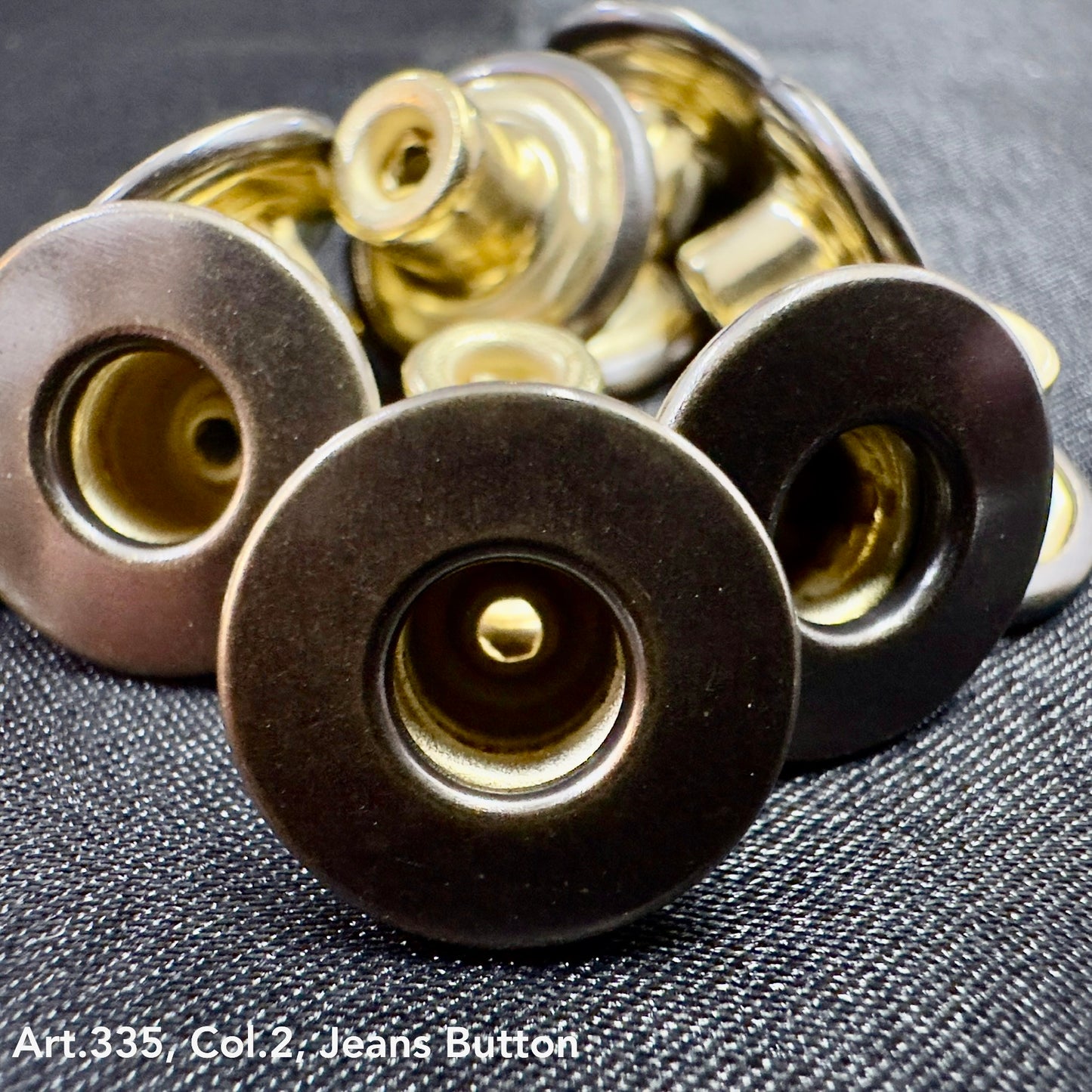 Art. 335, Jean Button